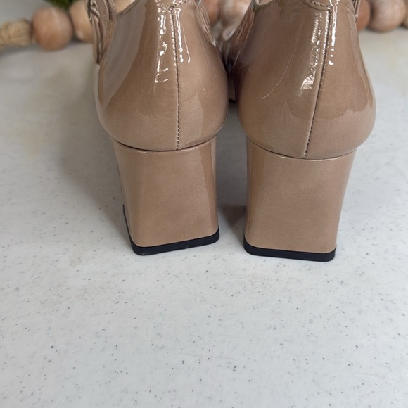 ANA PALMA
Made In Spain Patent Leather Dual Strap Mary Jane Heels 10.5/Euro 41 - Picture 8 of 12
